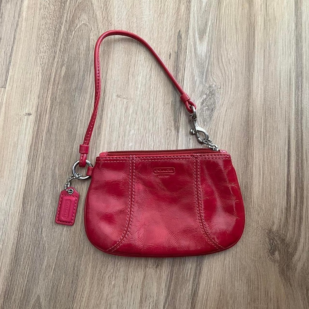 Y2K Coach Soho Wristlet Signature "C" monogram